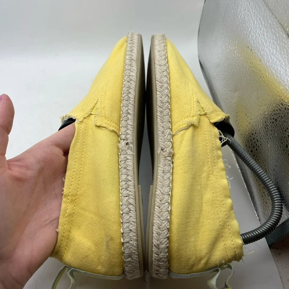 Vionic Beach Laguna women’s yellow espadrilles size 8